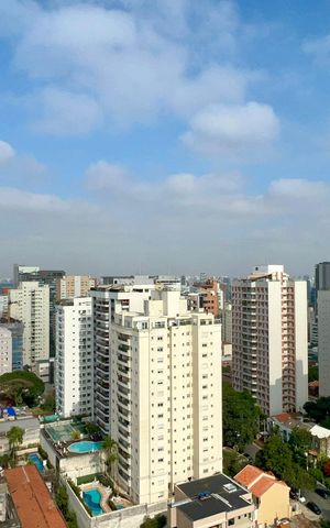 Apartamento à venda com 84m², 1 quarto e 1 vaga Apartamento à venda com 84m², 1 quarto e 1 vagaVista da Varanda
