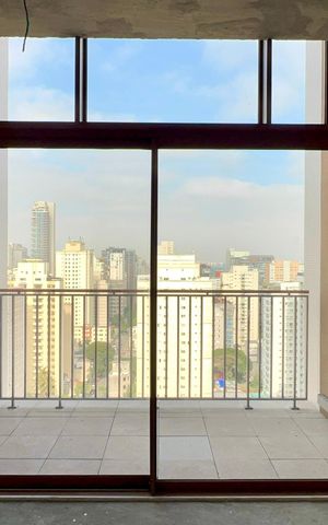 Apartamento à venda com 84m², 1 quarto e 1 vaga Apartamento à venda com 84m², 1 quarto e 1 vagaVaranda