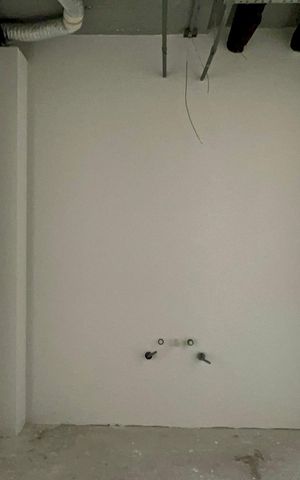 Apartamento à venda com 84m², 1 quarto e 1 vaga Apartamento à venda com 84m², 1 quarto e 1 vagaBanheiro da Suíte 1
