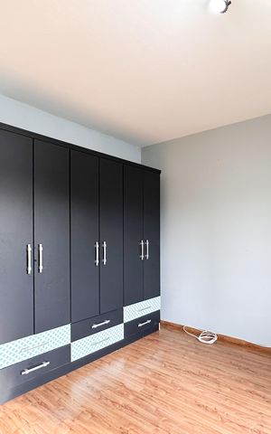 Casa à venda com 166m², 3 quartos e 2 vagas Casa à venda com 166m², 3 quartos e 2 vagasQuarto 2