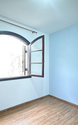 Casa à venda com 166m², 3 quartos e 2 vagas Casa à venda com 166m², 3 quartos e 2 vagasQuarto 1