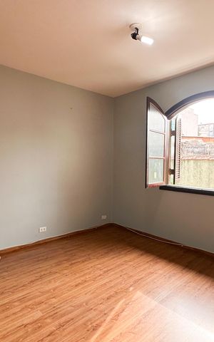 Casa à venda com 166m², 3 quartos e 2 vagas Casa à venda com 166m², 3 quartos e 2 vagasQuarto 2