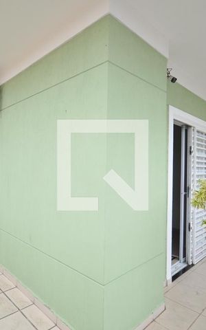 Casa à venda com 200m², 3 quartos e sem vaga