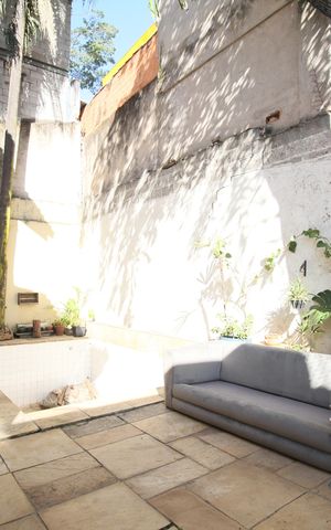 Casa para alugar com 350m², 4 quartos e 4 vagasQuintal