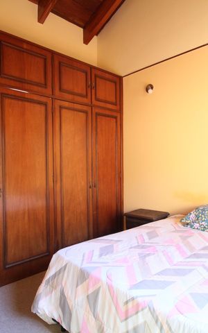 Casa para alugar com 350m², 4 quartos e 4 vagasSuíte 4