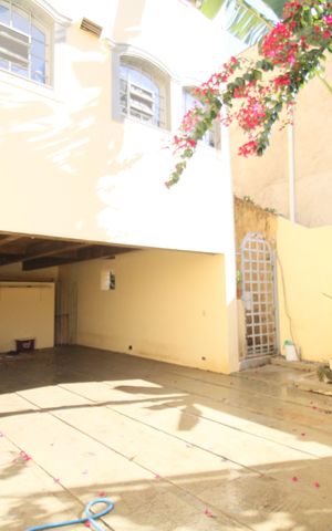 Casa para alugar com 350m², 4 quartos e 4 vagasGaragem