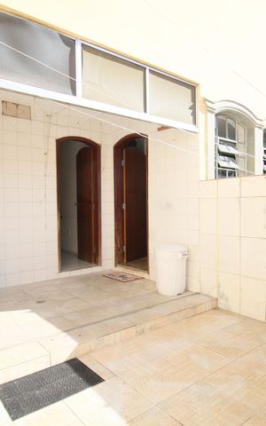 Casa para alugar com 350m², 4 quartos e 4 vagasÁrea de Serviço
