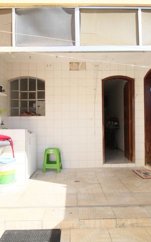Casa para alugar com 350m², 4 quartos e 4 vagasÁrea de Serviço