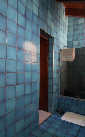 Casa para alugar com 350m², 4 quartos e 4 vagasBanheiro 2
