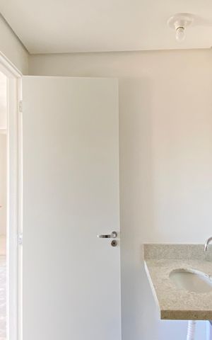 Apartamento à venda com 50m², 2 quartos e 1 vaga Apartamento à venda com 50m², 2 quartos e 1 vagaBanheiro