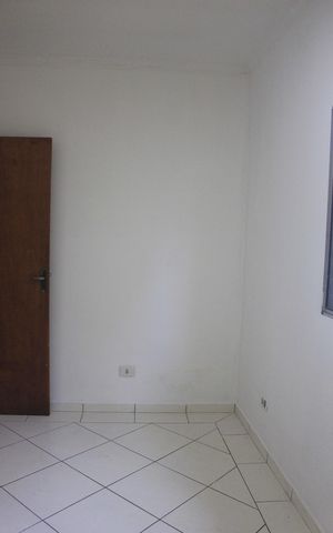 Casa para alugar com 80m², 2 quartos e sem vagaQuarto 