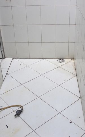 Casa para alugar com 80m², 2 quartos e sem vagaLavanderia