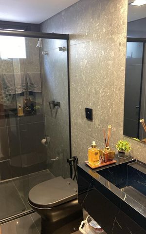 Casa de condomínio para alugar com 260m², 4 quartos e 4 vagas