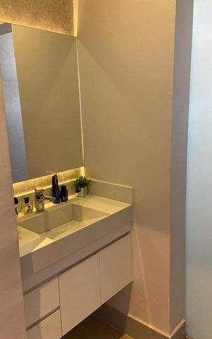 Casa de condomínio para alugar com 260m², 4 quartos e 4 vagas