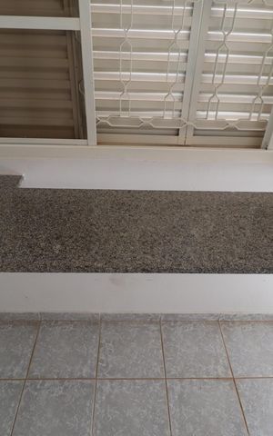 Casa para alugar com 294m², 4 quartos e 2 vagasQuarto de serviço