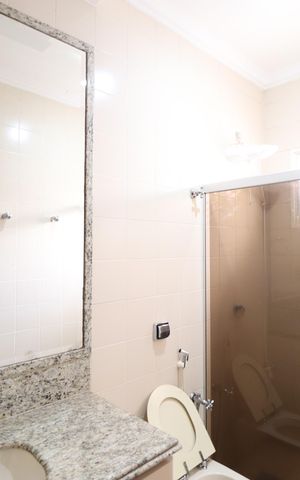 Casa para alugar com 294m², 4 quartos e 2 vagasBanheiro da Suíte