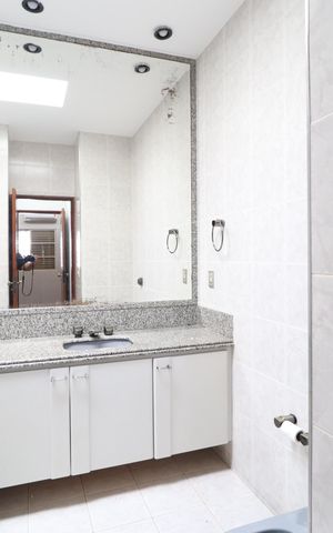 Casa para alugar com 294m², 4 quartos e 2 vagasBanheiro da Suíte 2