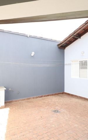 Casa para alugar com 294m², 4 quartos e 2 vagasÁrea de Serviço
