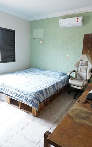 Casa à venda com 420m², 4 quartos e 4 vagas