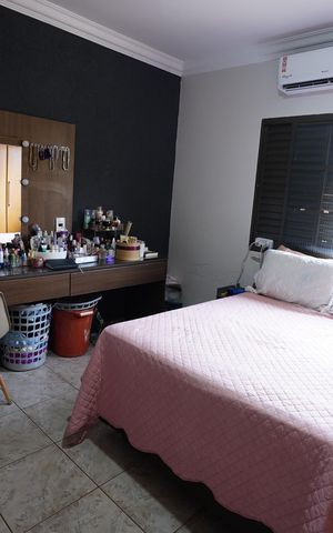 Casa à venda com 420m², 4 quartos e 4 vagas