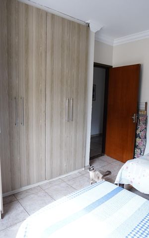 Casa à venda com 420m², 4 quartos e 4 vagas