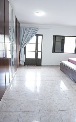 Casa à venda com 420m², 4 quartos e 4 vagas