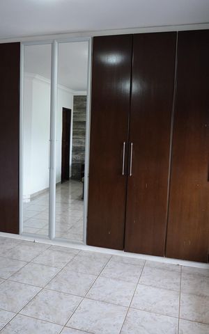 Casa à venda com 420m², 4 quartos e 4 vagas