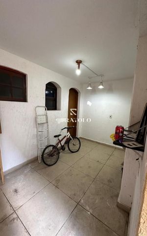 Casa à venda com 120m², 4 quartos e 2 vagas