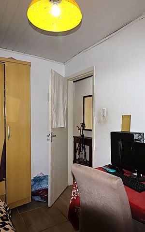 Casa à venda com 80m², 2 quartos e sem vagaQuarto 2