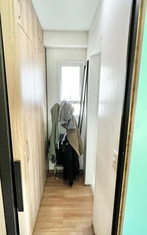 Apartamento à venda com 118m², 3 quartos e 3 vagas Apartamento à venda com 118m², 3 quartos e 3 vagasQuarto 3 - Suíte