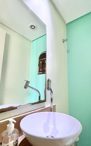 Apartamento à venda com 118m², 3 quartos e 3 vagas Apartamento à venda com 118m², 3 quartos e 3 vagasLavabo