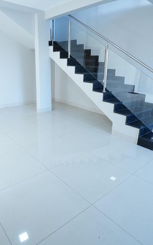 Casa à venda com 250m², 5 quartos e 4 vagas