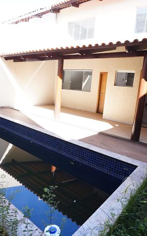 Casa à venda com 250m², 5 quartos e 4 vagas