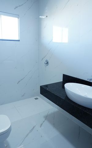 Casa à venda com 250m², 5 quartos e 4 vagas