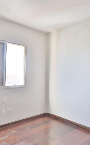 Apartamento para alugar com 131m², 3 quartos e 2 vagasQuarto 1