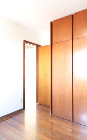 Apartamento para alugar com 131m², 3 quartos e 2 vagasQuarto 2