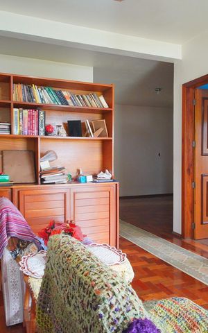 Casa à venda com 295m², 3 quartos e 2 vagasSala