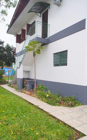 Casa à venda com 295m², 3 quartos e 2 vagasQuintal