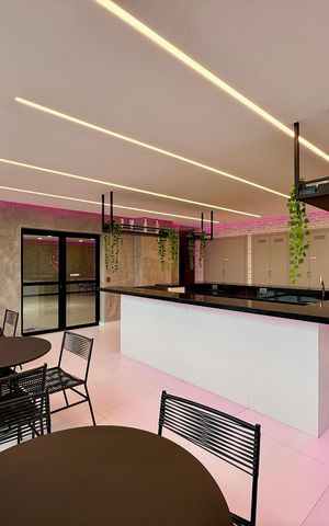 Apartamento à venda com 25m², 1 quarto e sem vaga Apartamento à venda com 25m², 1 quarto e sem vagaSky Bar