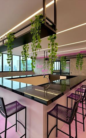 Apartamento à venda com 25m², 1 quarto e sem vaga Apartamento à venda com 25m², 1 quarto e sem vagaSky Bar
