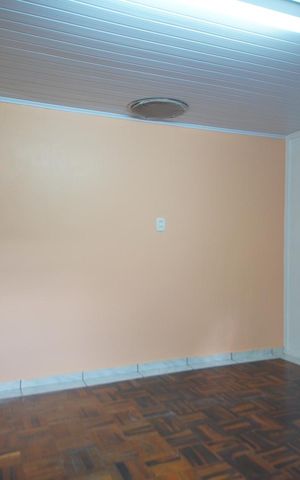 Casa para alugar com 45m², 1 quarto e 1 vagaSala