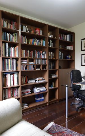 Casa de condomínio à venda com 156m², 4 quartos e 3 vagasQuarto