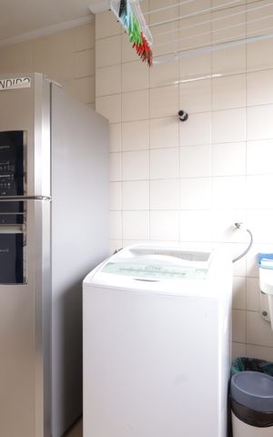 Casa de condomínio à venda com 156m², 4 quartos e 3 vagasÁrea de Serviço