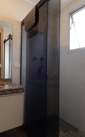 Casa de condomínio à venda com 156m², 4 quartos e 3 vagasBanheiro da Suíte 1