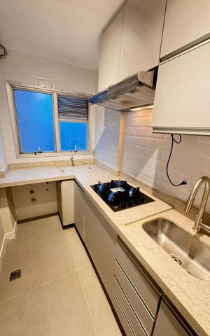Apartamento à venda com 55m², 2 quartos e 1 vaga Apartamento à venda com 55m², 2 quartos e 1 vagaCozinha