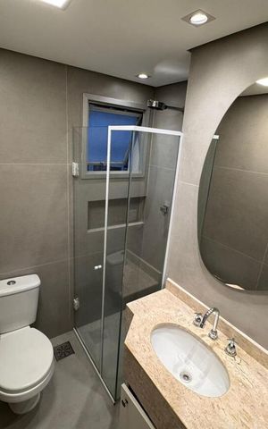 Apartamento à venda com 55m², 2 quartos e 1 vaga Apartamento à venda com 55m², 2 quartos e 1 vagaBanheiro