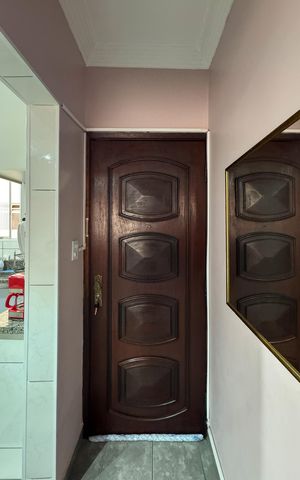 Apartamento à venda com 58m², 2 quartos e 1 vaga Apartamento à venda com 58m², 2 quartos e 1 vagaEntrada