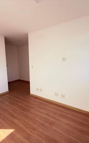 Apartamento para alugar com 342m², 5 quartos e 5 vagas