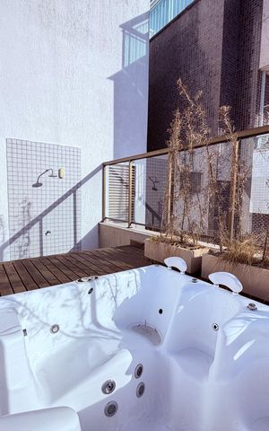 Apartamento para alugar com 342m², 5 quartos e 5 vagas