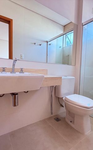 Apartamento para alugar com 342m², 5 quartos e 5 vagas